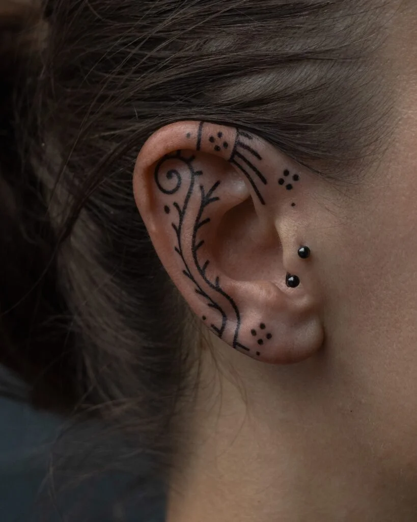tatuaż handpoke - studio tatuażu we wrocławiu